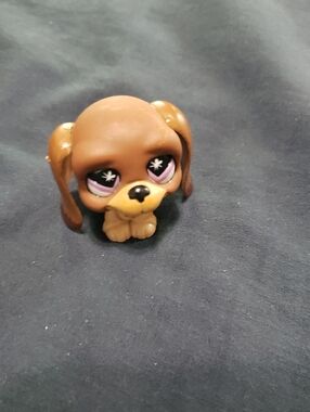 Littlest Pet Shop Brown Puppy with Purple Eyes